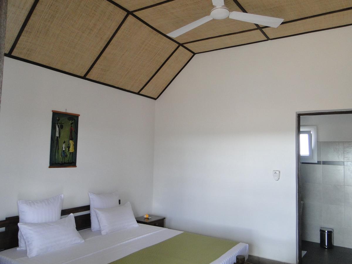 Ranohira Hotel H1 Isalo מראה חיצוני תמונה