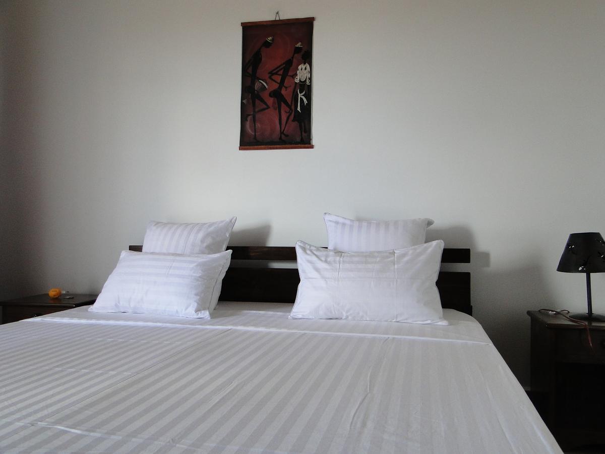 Ranohira Hotel H1 Isalo מראה חיצוני תמונה